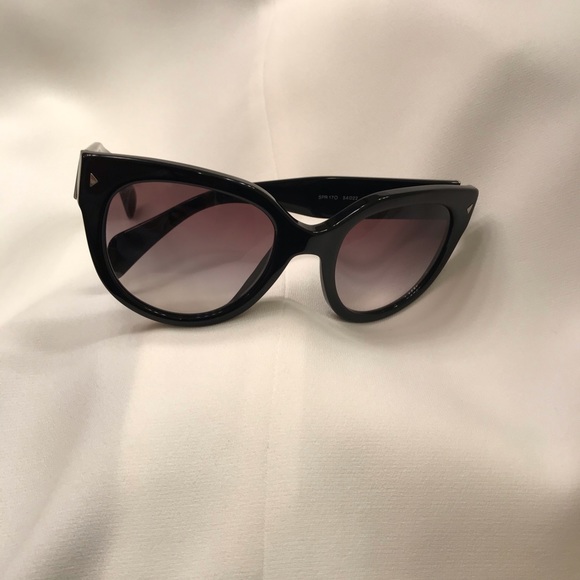 Prada glasses - Picture 4 of 8